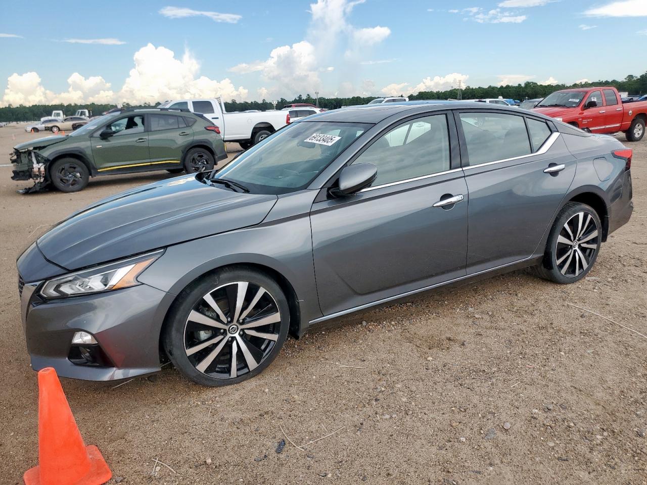 NISSAN ALTIMA PLATINUM