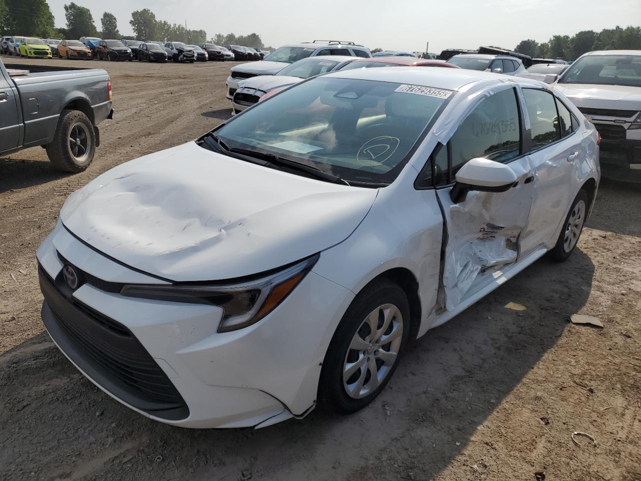 TOYOTA COROLLA LE