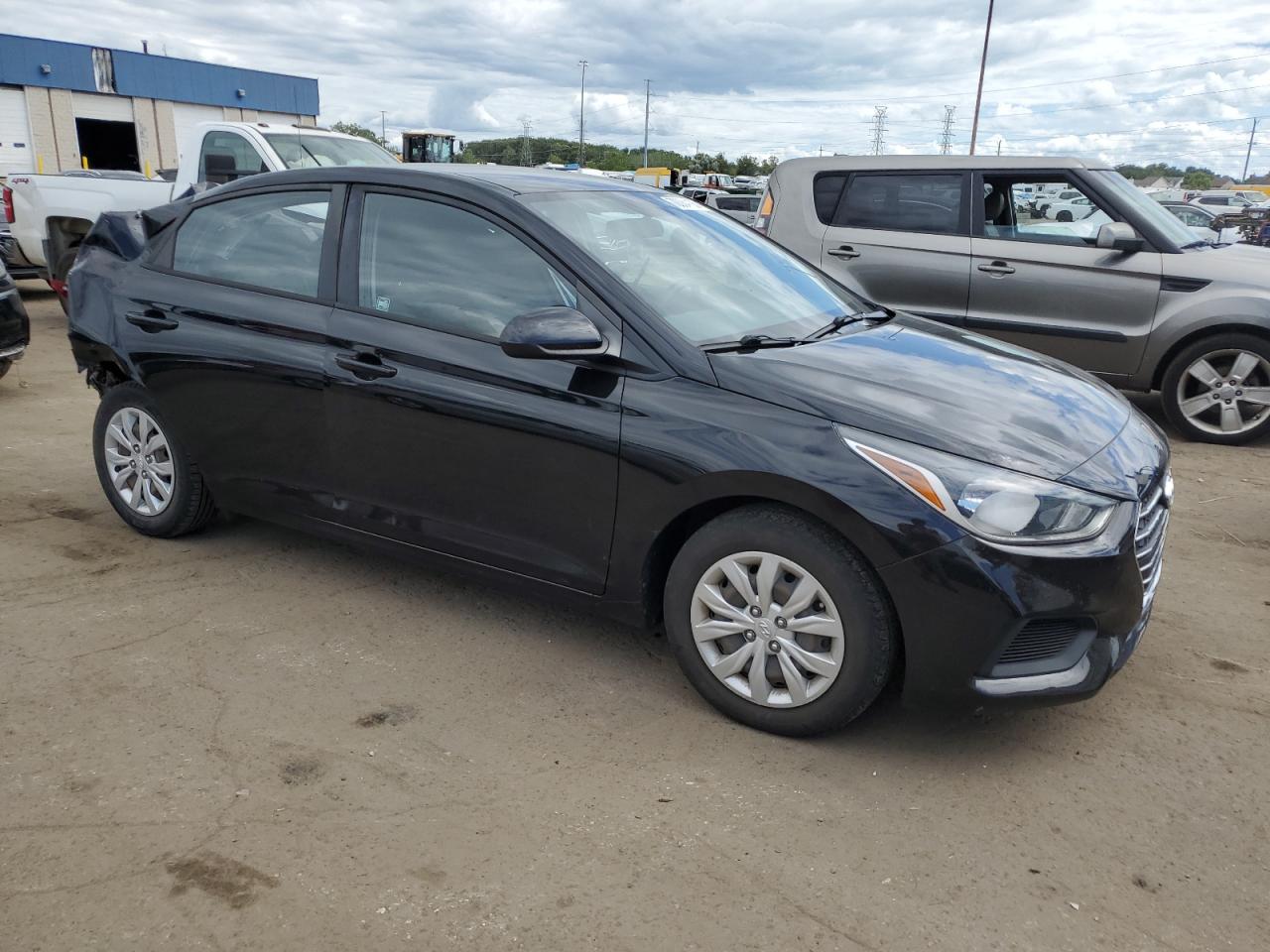 HYUNDAI ACCENT SE