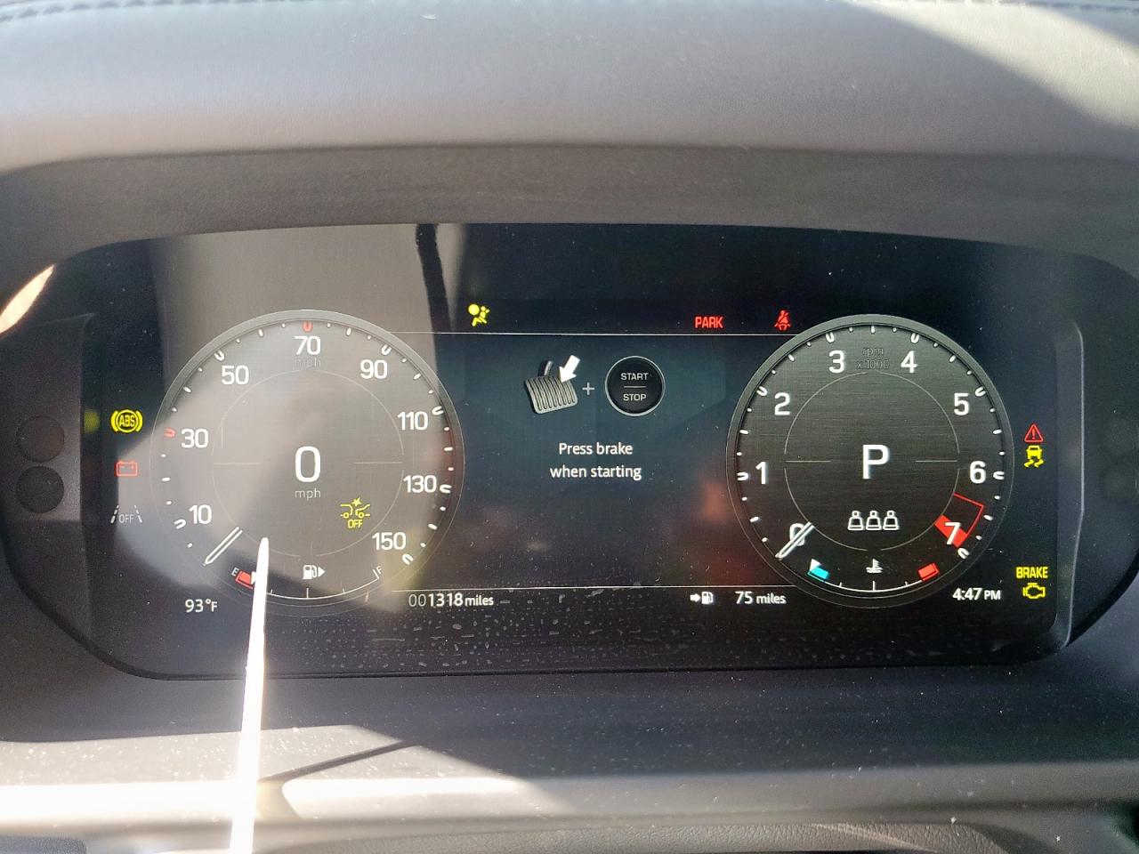 LAND ROVER DEFENDER 110 X-DYNAMIC SE