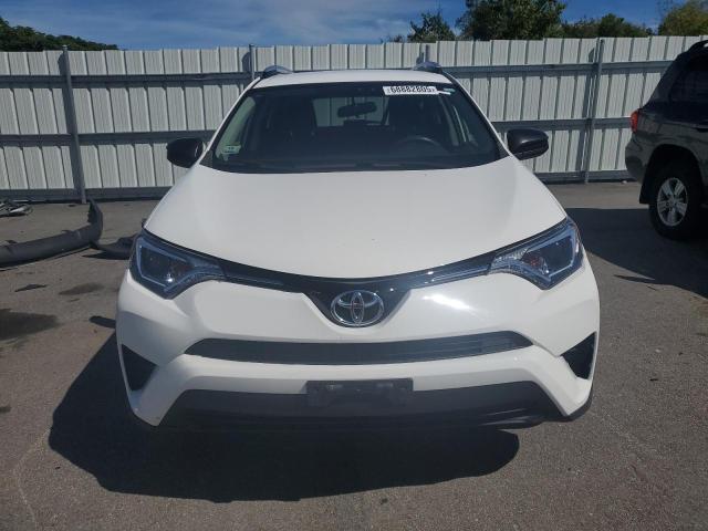 2016 TOYOTA RAV4 LE JTMZFREV5GD091025