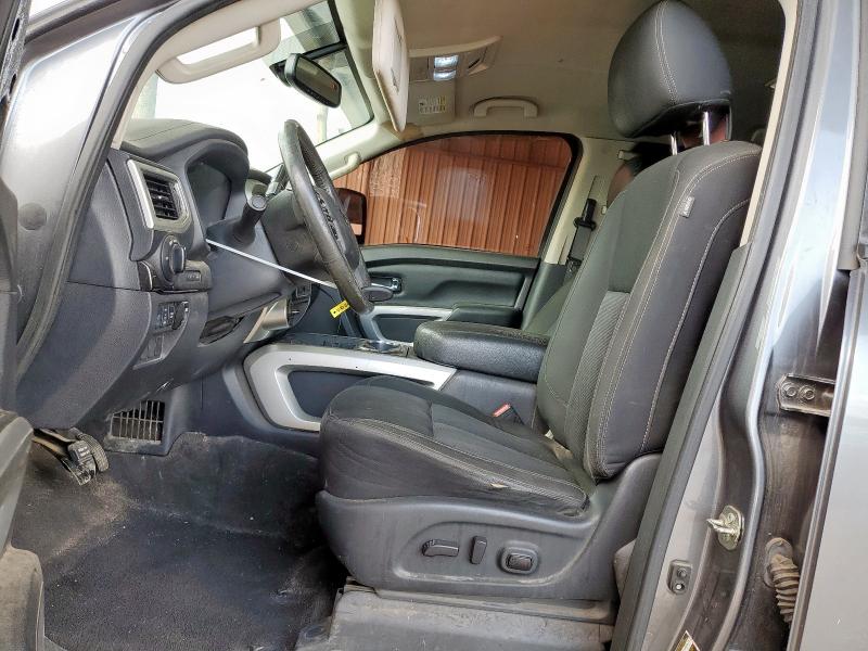 2017 NISSAN TITAN SV 1N6AA1E53HN540028