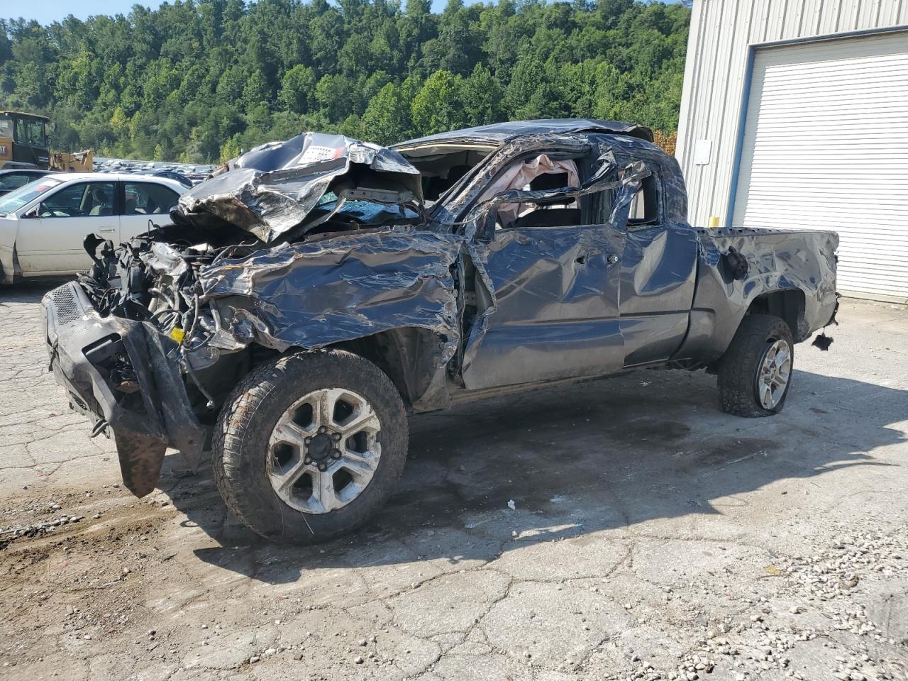 TOYOTA TACOMA ACCESS CAB