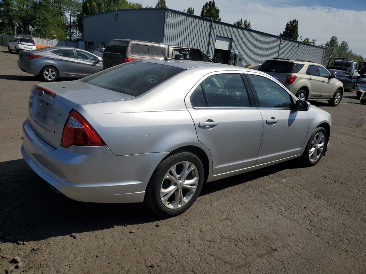 FORD FUSION SE