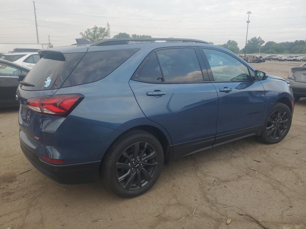 CHEVROLET EQUINOX RS