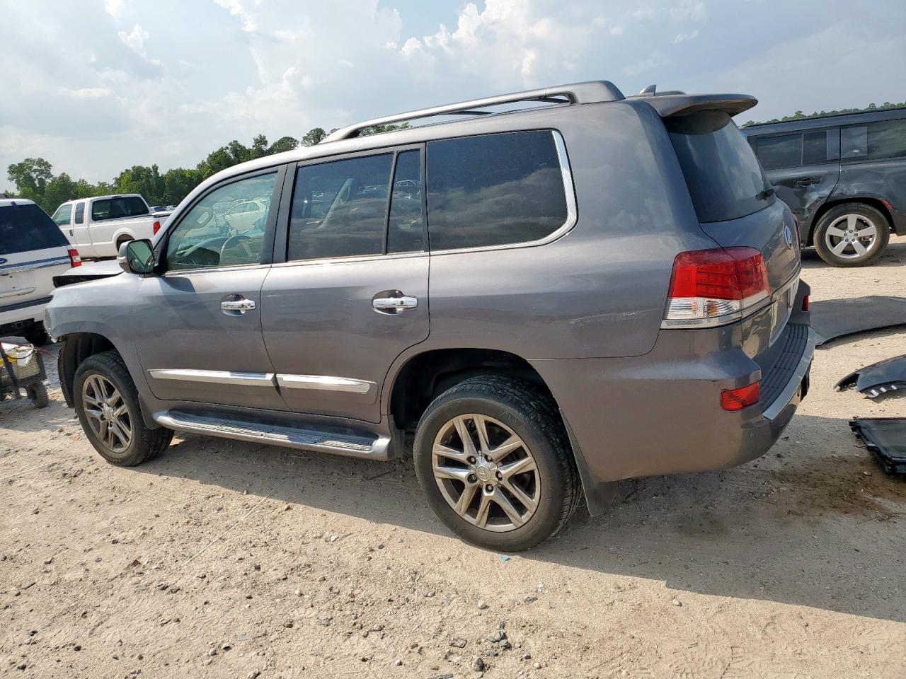 LEXUS LX 570