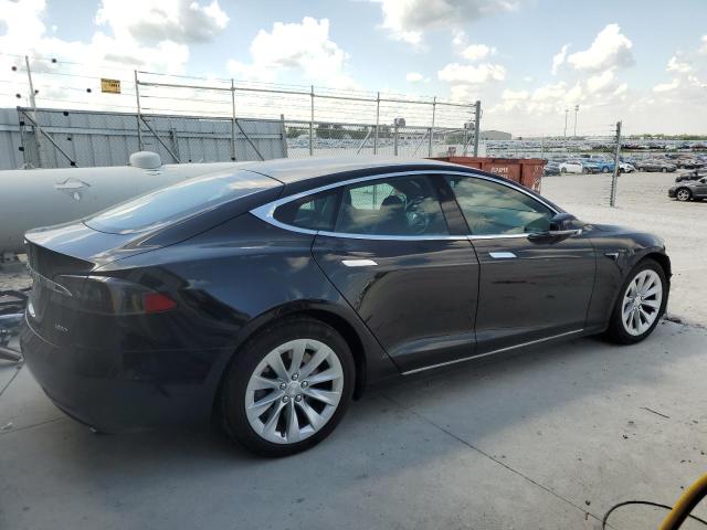 2017 TESLA MODEL S 5YJSA1E29HF231563