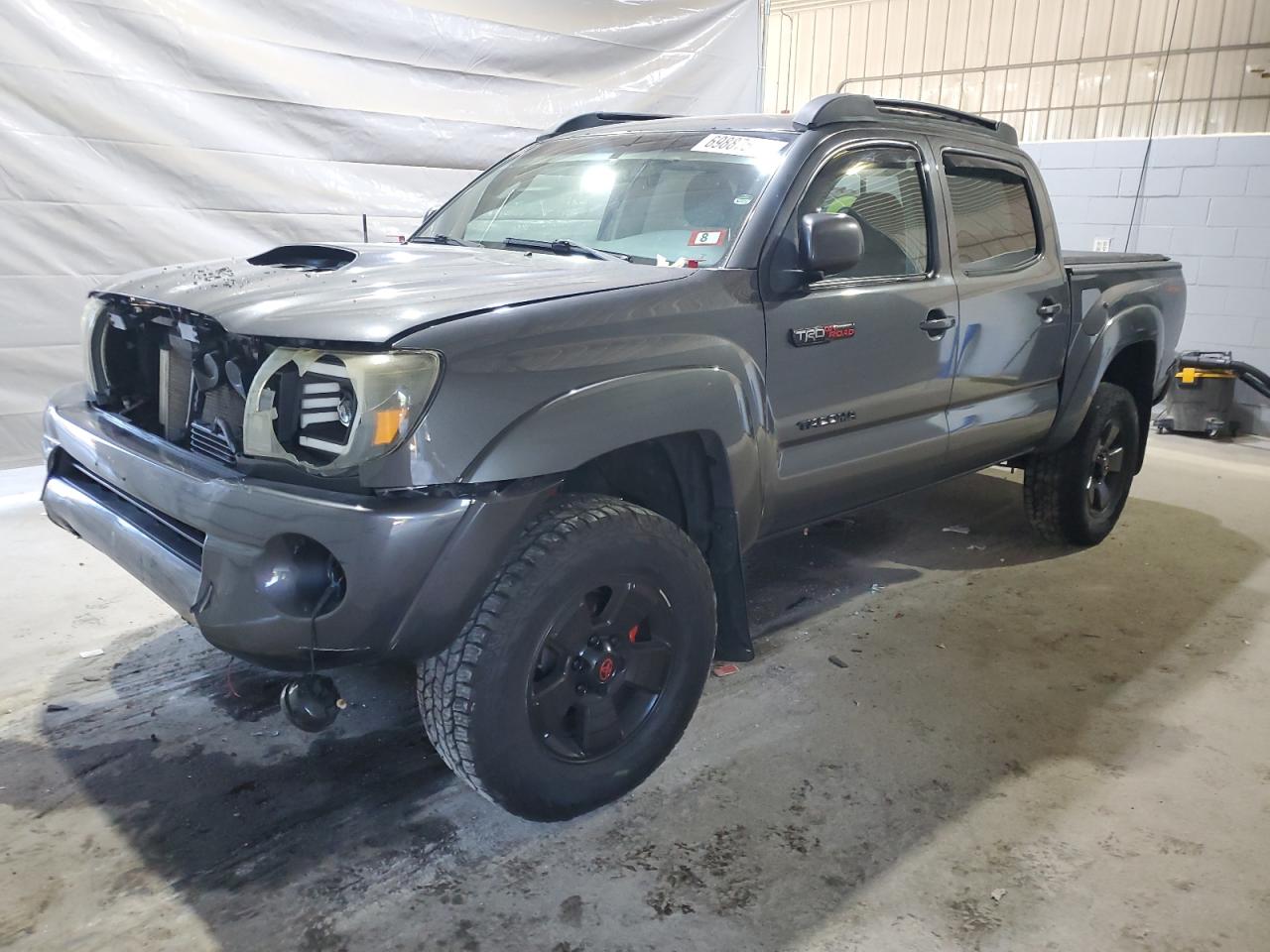 TOYOTA TACOMA DOUBLE CAB