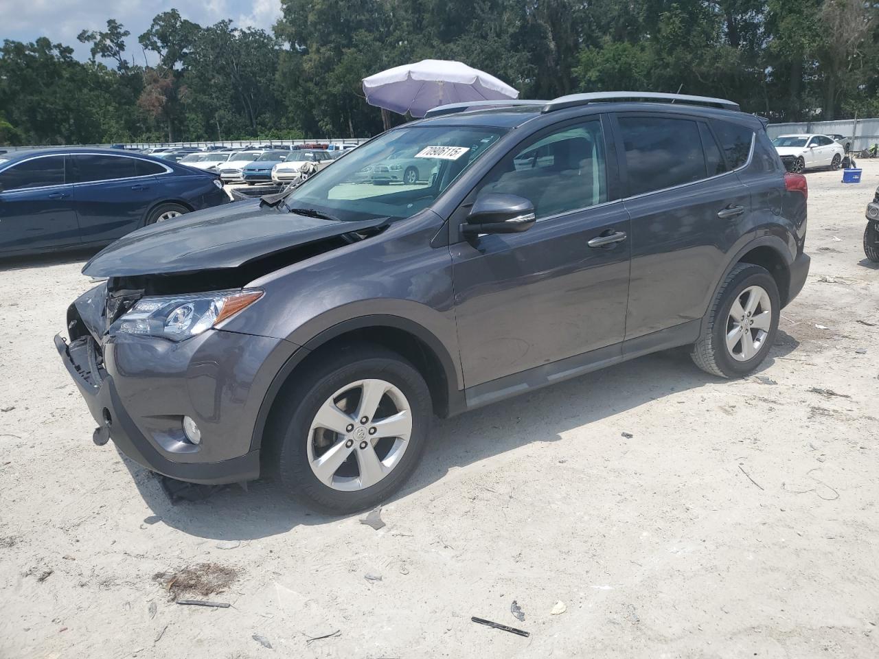TOYOTA RAV4 XLE