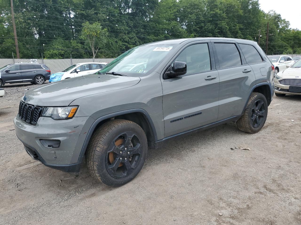 JEEP GRAND CHEROKEE LAREDO