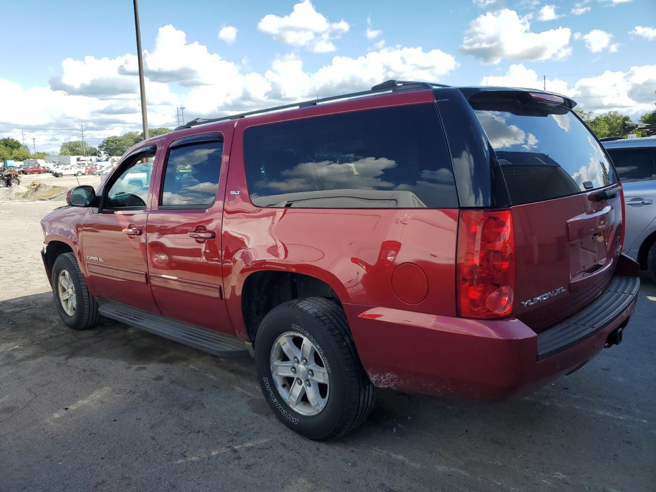 GMC YUKON K1500 SLT