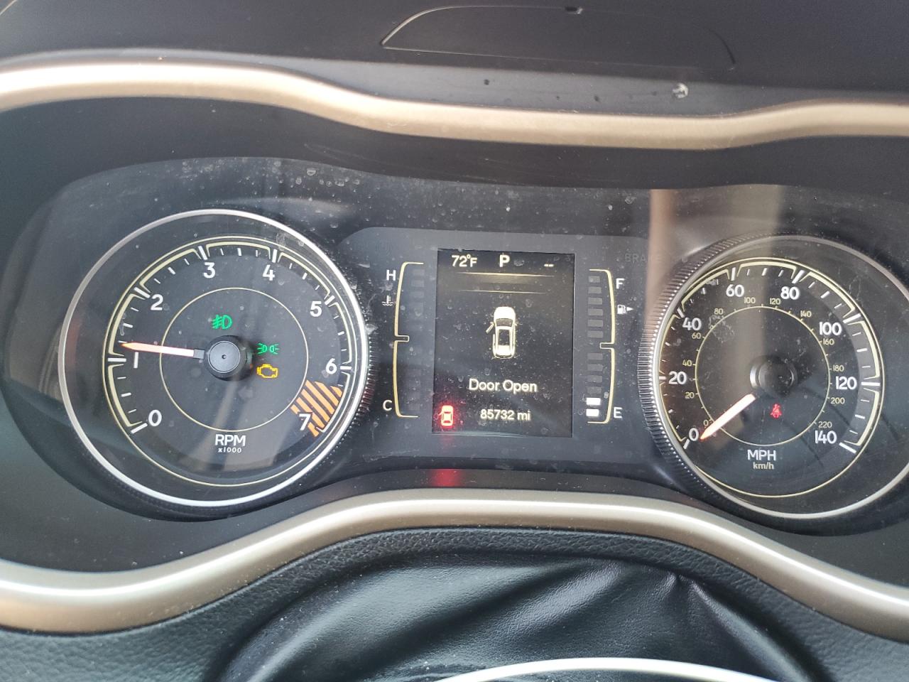 JEEP GRAND CHEROKEE LATITUDE