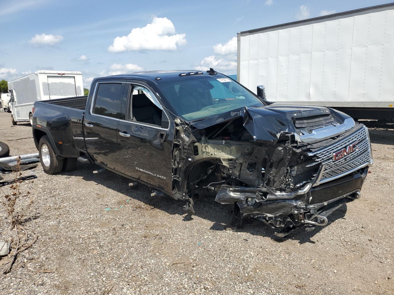 GMC SIERRA K3500 DENALI