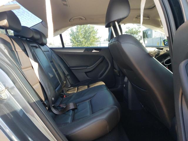 2015 VOLKSWAGEN JETTA TDI - 3VWLA7AJ0FM237911