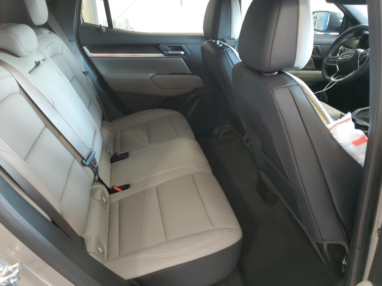 GMC TERRAIN ELEVATION