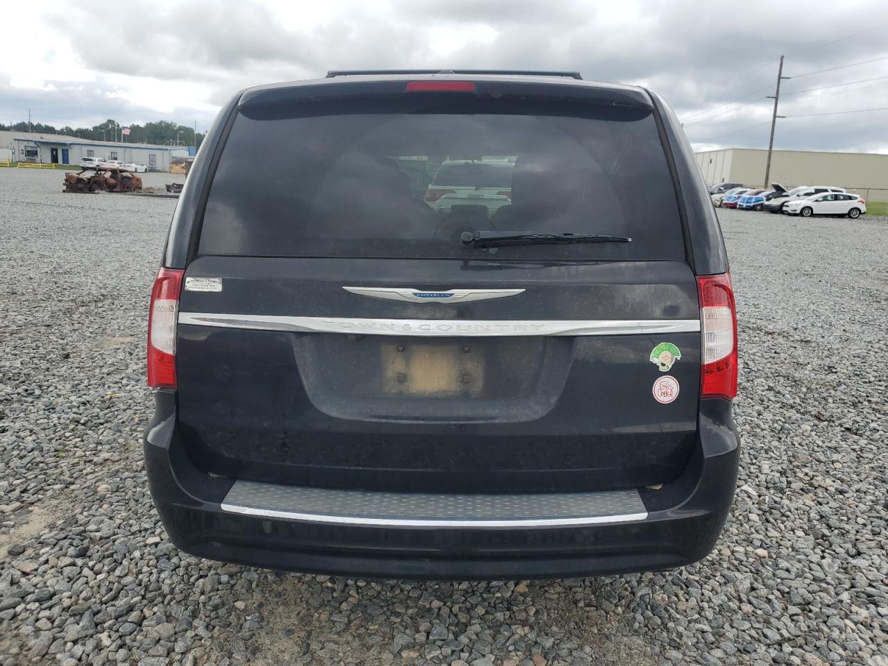 CHRYSLER TOWN & COUNTRY TOURING