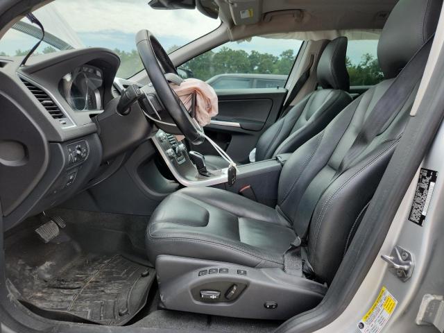 2015 VOLVO XC60 T6 PREMIER YV449MDK8F2678130