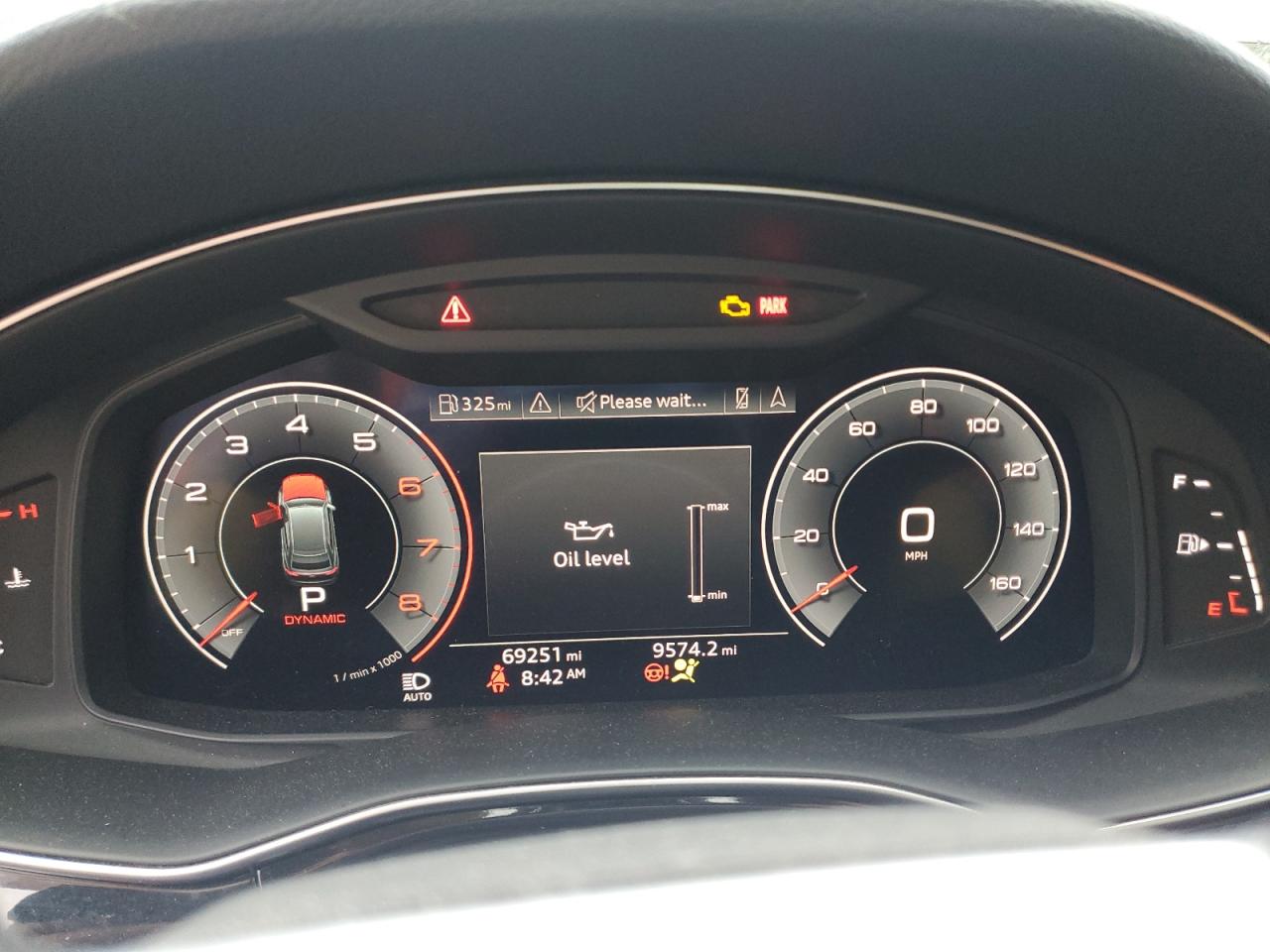 AUDI Q8 PREMIUM PLUS