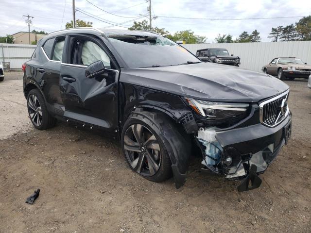 2025 VOLVO XC40 PLUS YV4L12UE0S2485658