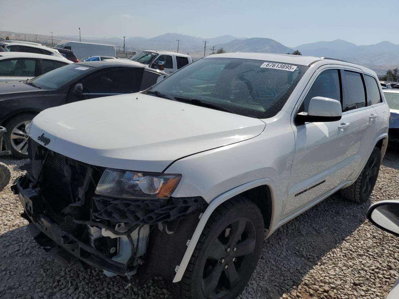 JEEP GRAND CHEROKEE LAREDO