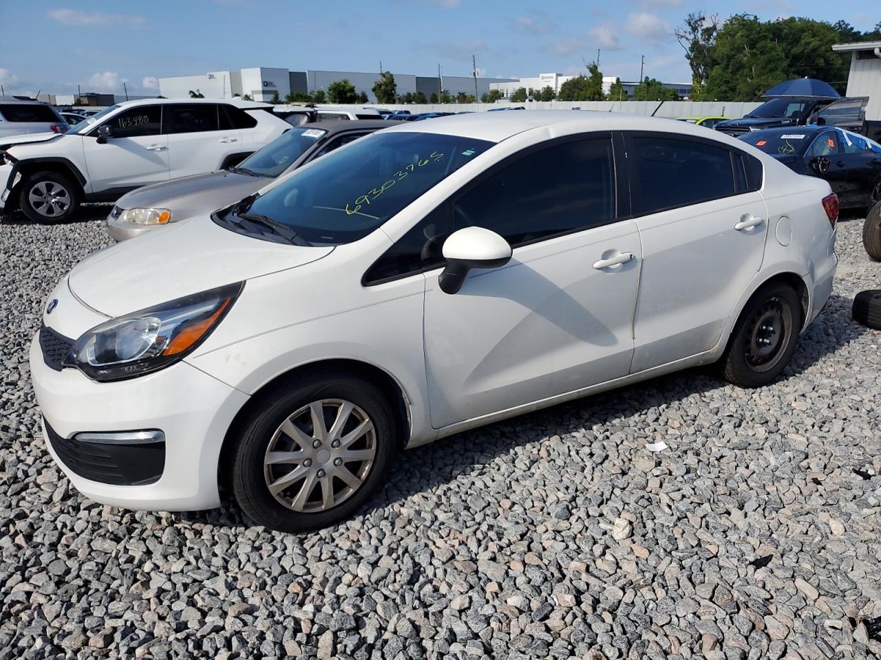 KIA RIO LX
