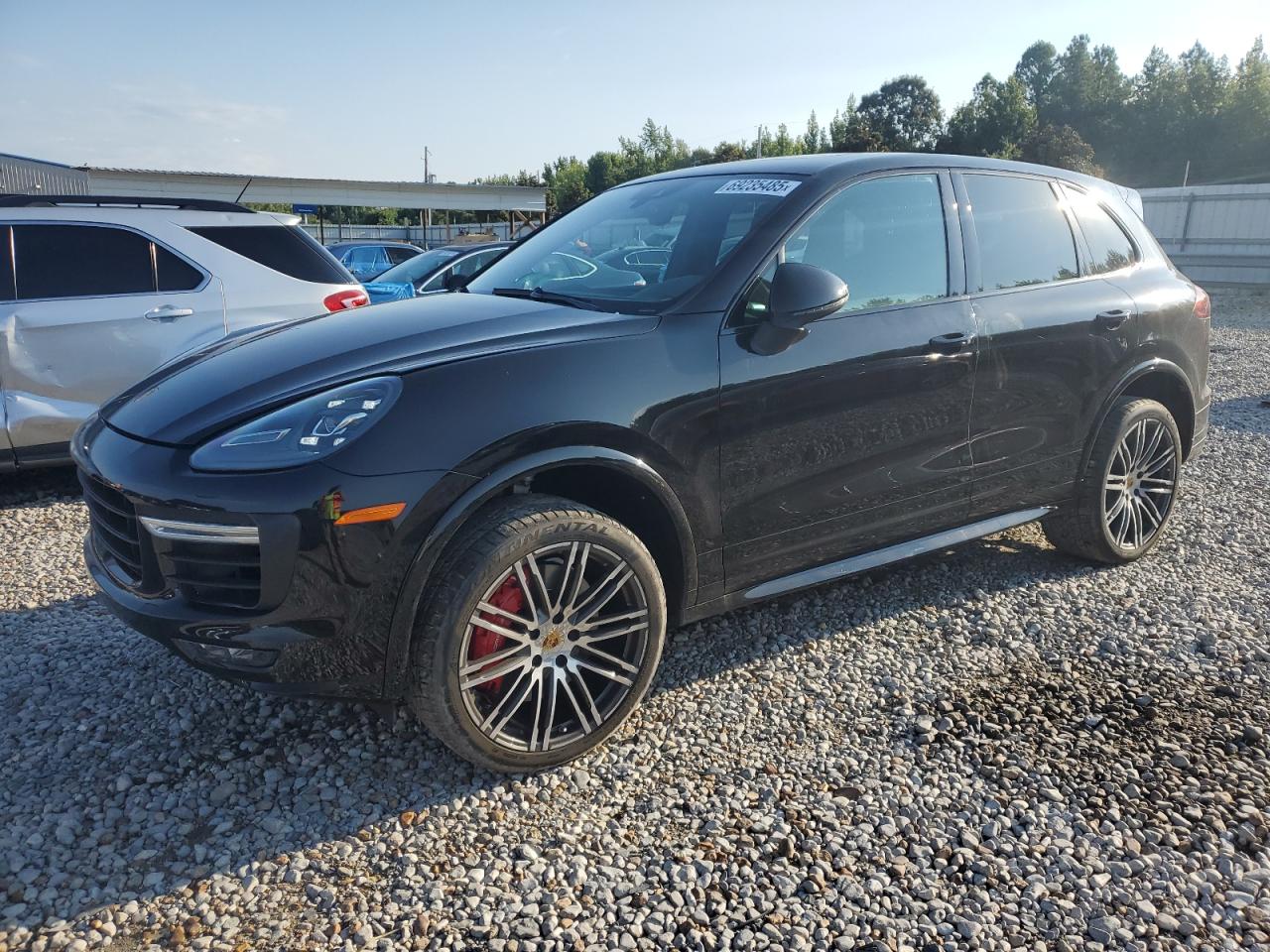 PORSCHE CAYENNE GTS