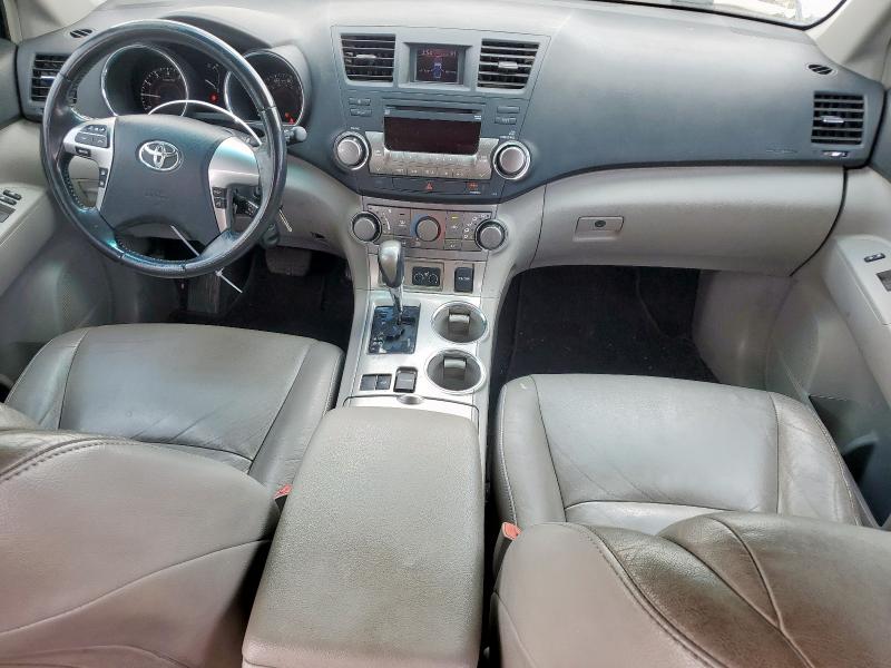 2011 TOYOTA HIGHLANDER BASE - 5TDZK3EH6BS044005