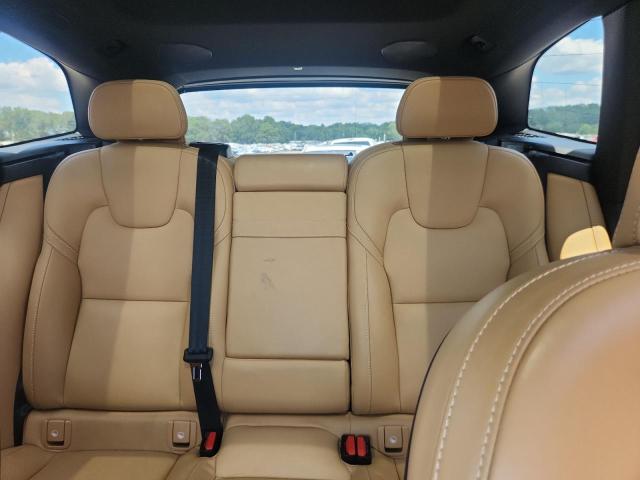 2022 VOLVO XC60 T8 RE YV4BR0DL0N1962512