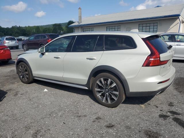 2020 VOLVO V60 CROSS YV4102WK9L1030201