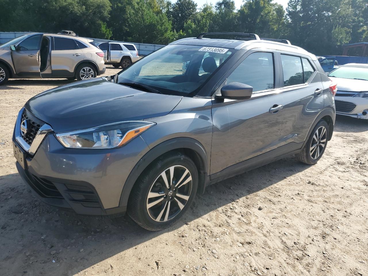 NISSAN KICKS SV