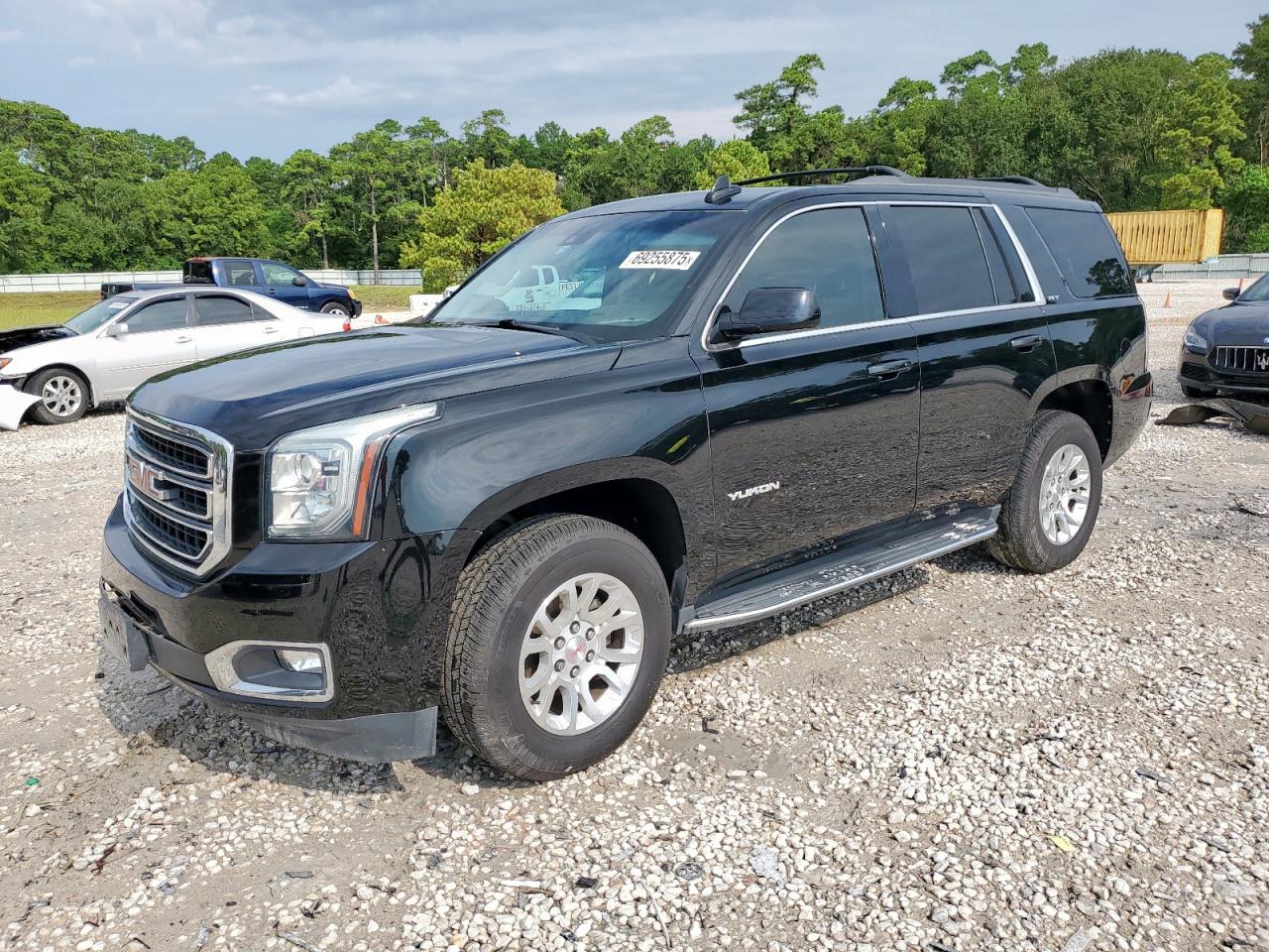 GMC YUKON SLT