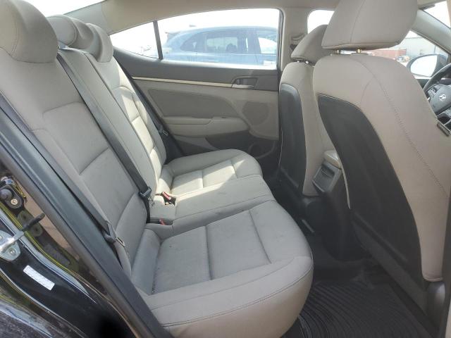 2018 HYUNDAI ELANTRA SE KMHD84LF6JU574299