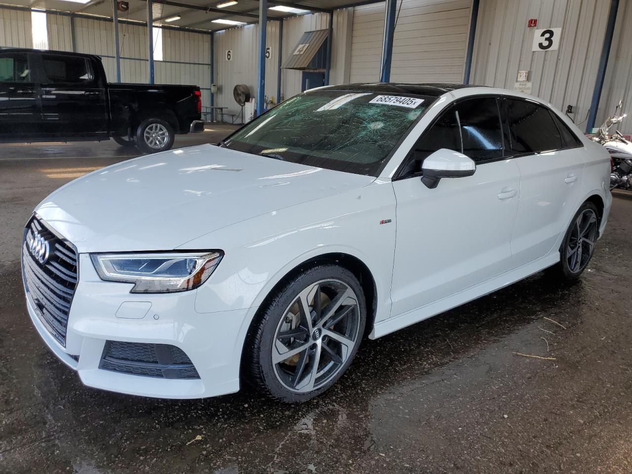 AUDI A3 S-LINE PREMIUM PLUS