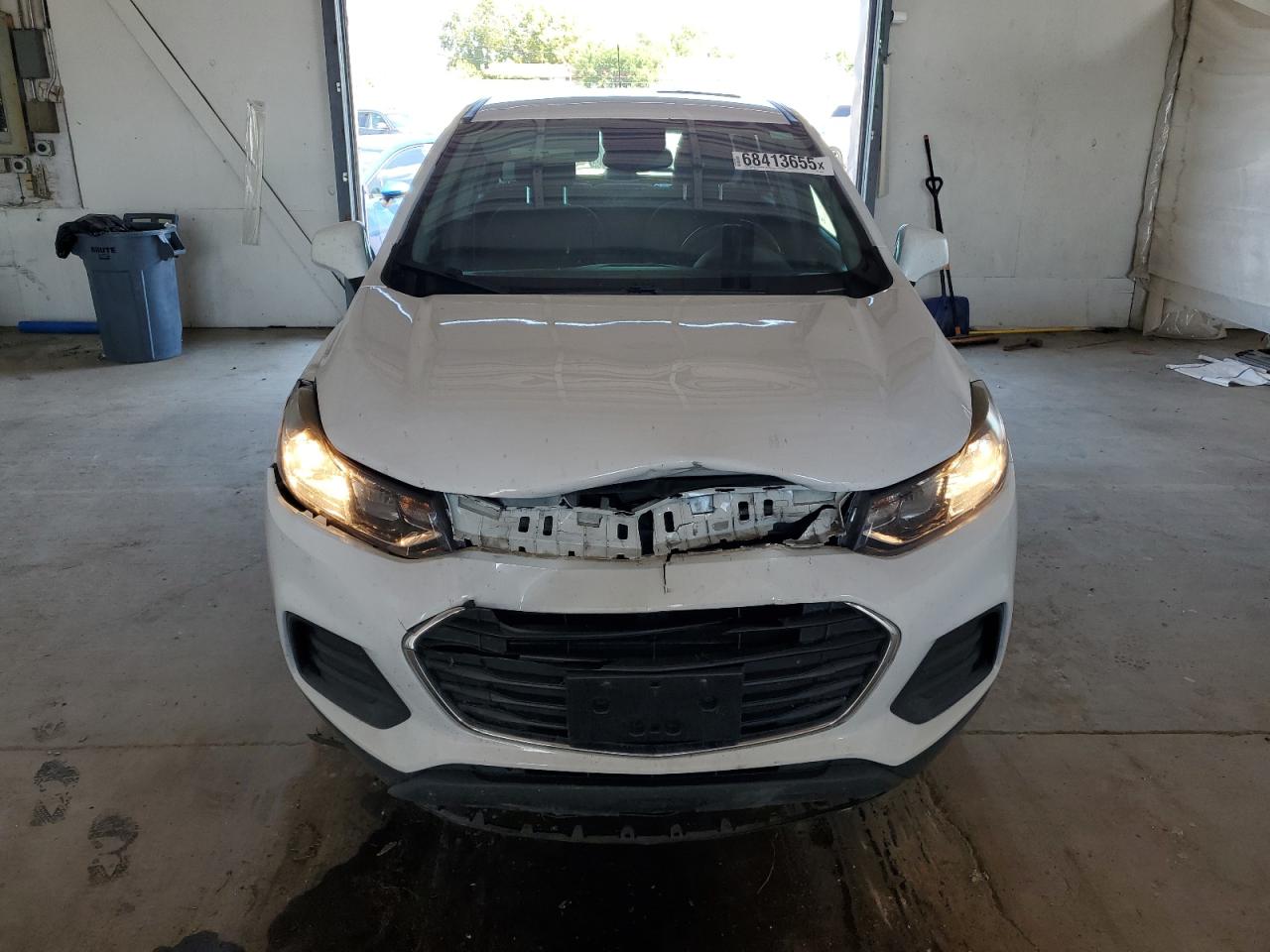 Lot #3311529255 2018 CHEVROLET TRAX LS