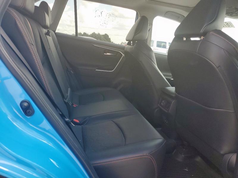 2019 TOYOTA RAV4 ADVEN 2T3J1RFV2KC057230
