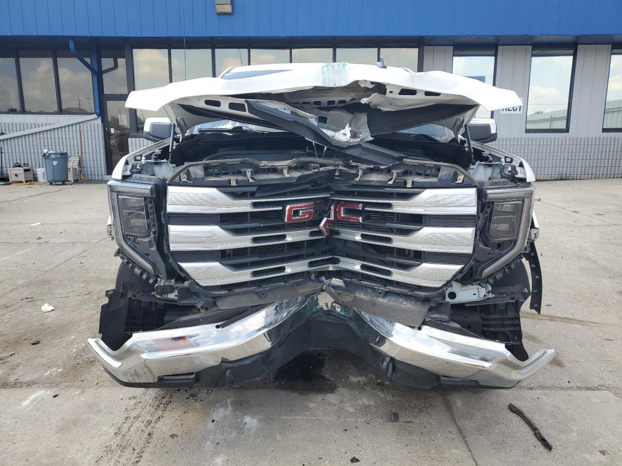 GMC SIERRA K1500 SLE