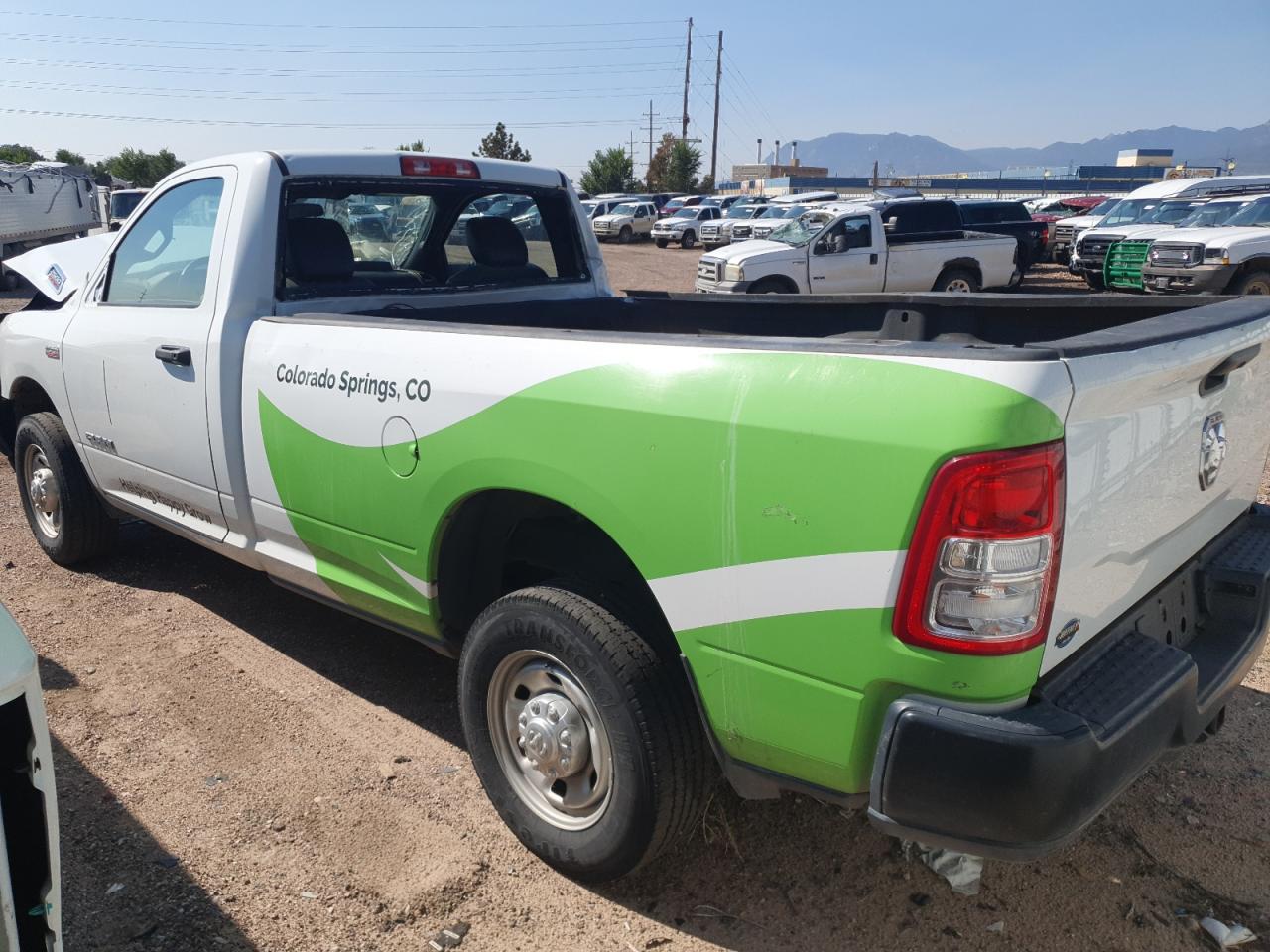 RAM 2500 TRADESMAN