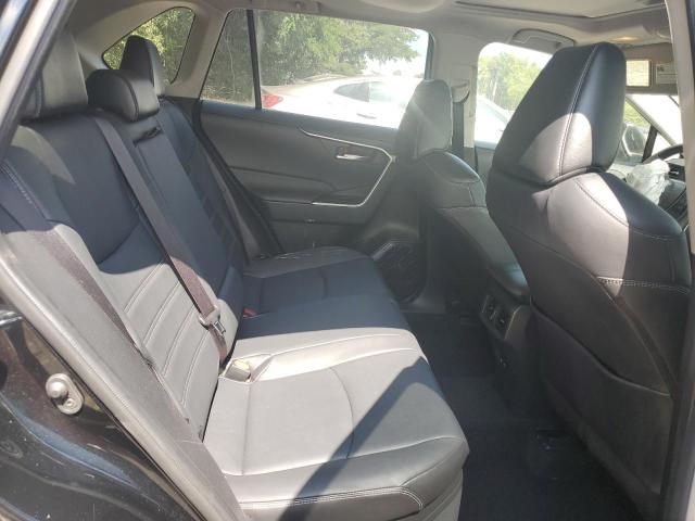 2021 TOYOTA RAV4 XLE PREMIUM JTMB6RFV0MD039815