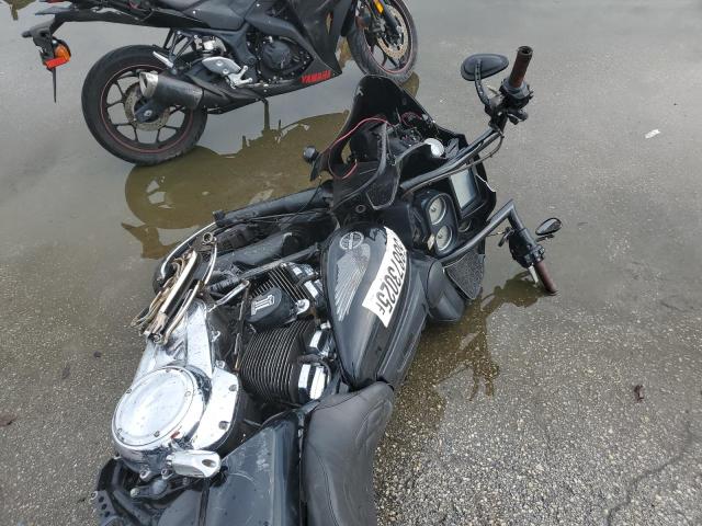 2017 HARLEY-DAVIDSON FLTRX ROAD 1HD1KHC1XHB600816