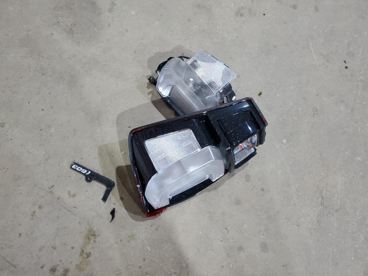 TOYOTA TACOMA DOUBLE CAB