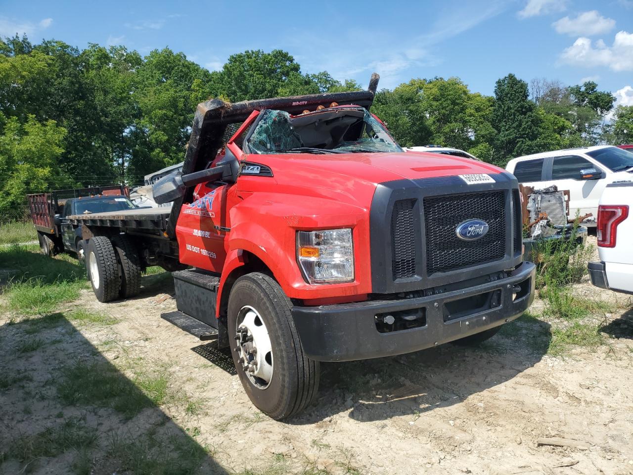 FORD F-750 SUPER DUTY