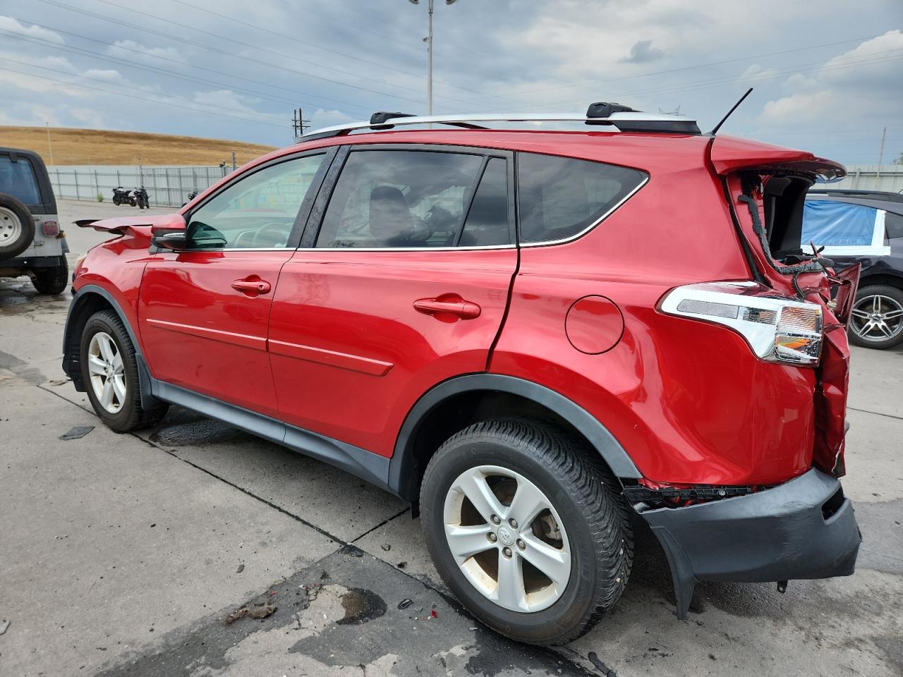 TOYOTA RAV4 XLE