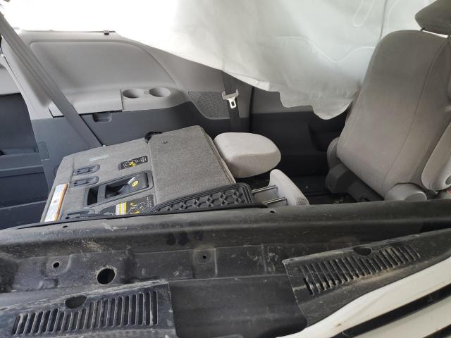 2017 TOYOTA SIENNA LE 5TDKZ3DC7HS817169
