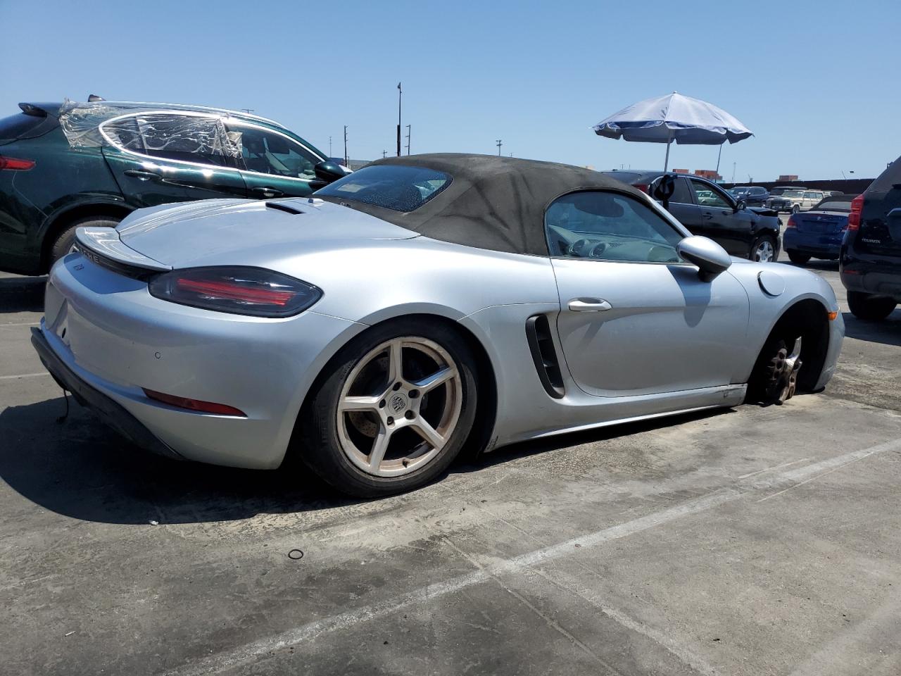 PORSCHE BOXSTER