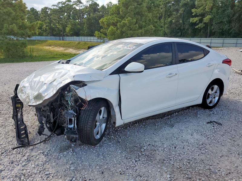 2013 HYUNDAI ELANTRA GL - 5NPDH4AE3DH243550