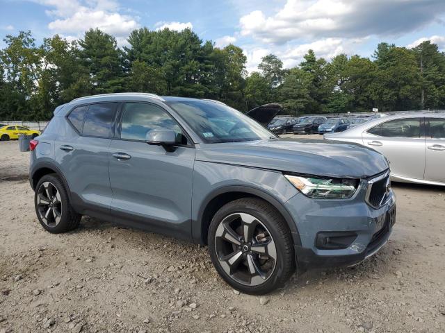 2022 VOLVO XC40 T5 MO YV4162UK4N2747071