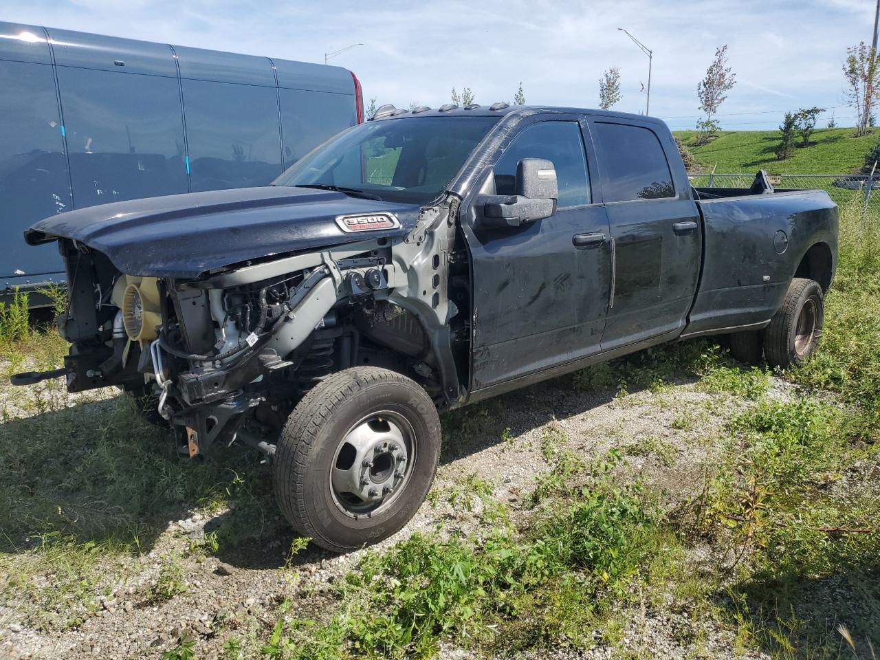RAM 3500 TRADESMAN