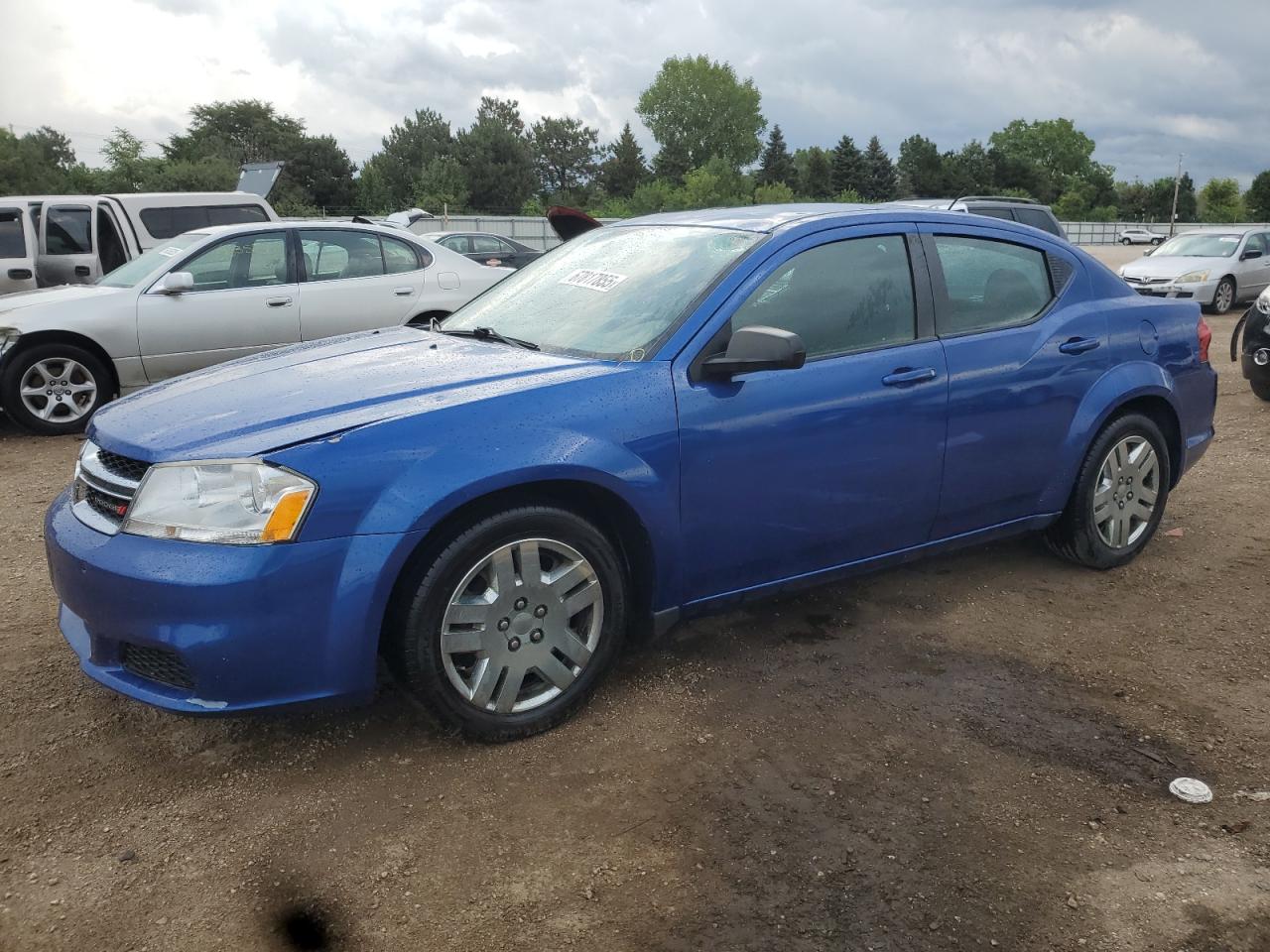 DODGE AVENGER SE