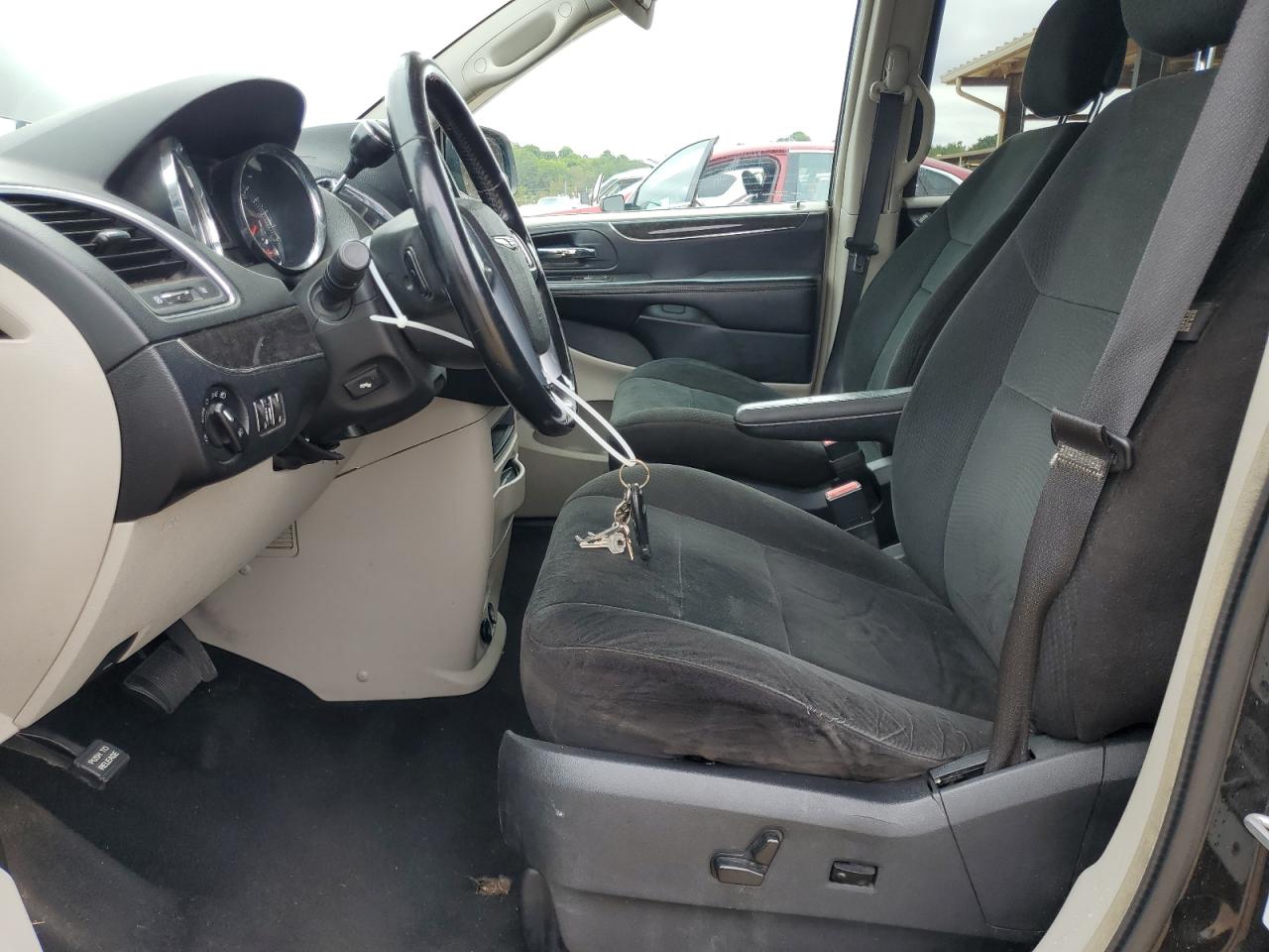 CHRYSLER TOWN & COUNTRY TOURING