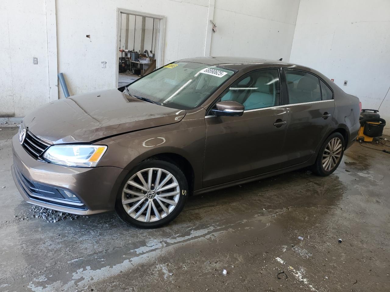 VOLKSWAGEN JETTA SE